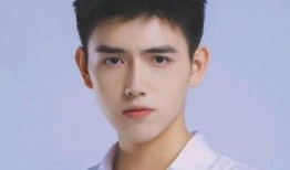 娱乐吃瓜博主陈飞宇视频,陈飞宇吃瓜视频揭秘娱乐圈幕后真相